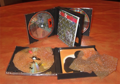 CDs mit Schaumstoffeinlagen